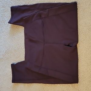 Zyia  pocket capri leggings